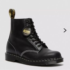 Dr Martens - 1460 PASCAL MADE IN ENGLAND CAVALIER -Black -men’s size 11